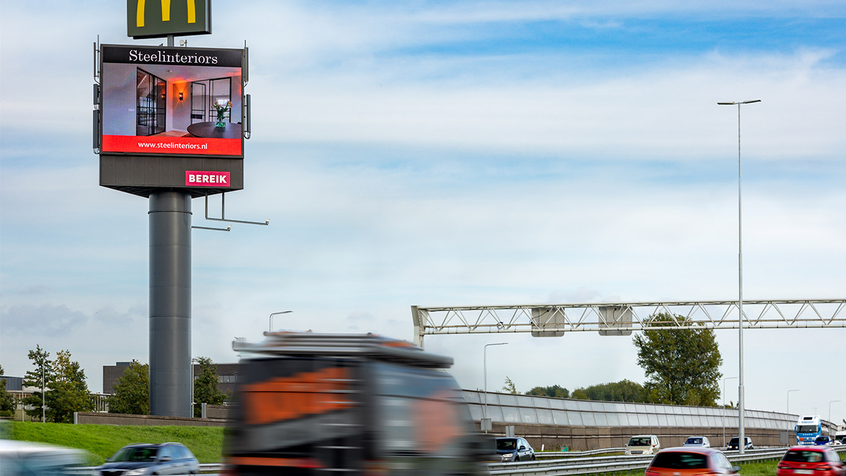 Adverteren langs de A15 - Hardinxveld-Giessendam