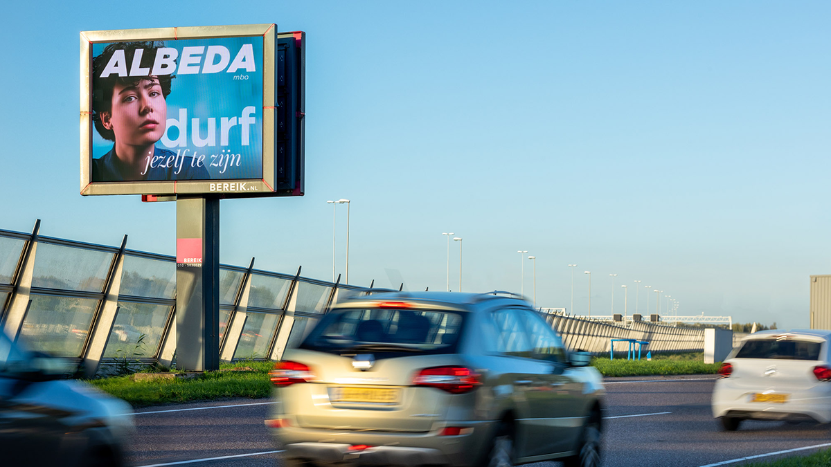 Adverteren in Roelofarendsveen - Alkemadelaan