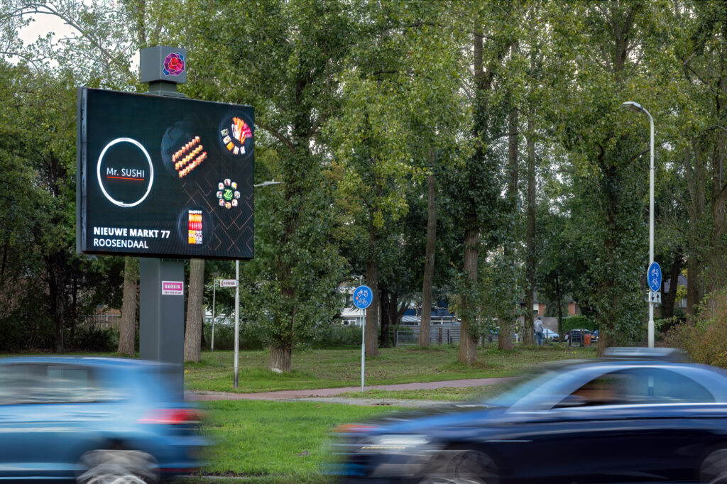 Digitaal Billboard Zuidpoort afrit, 8 m², 130.226 impressies per week